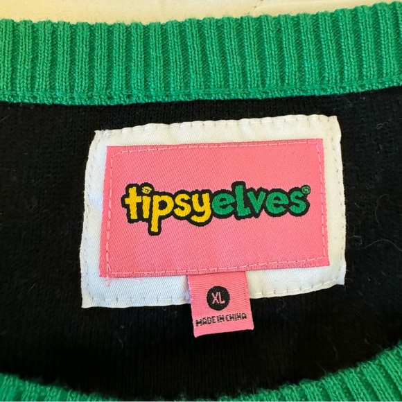 TIPSY ELVES Mens XL Christmas sweater with cat and Christmas lights. Used once. - Picture 5 of 11